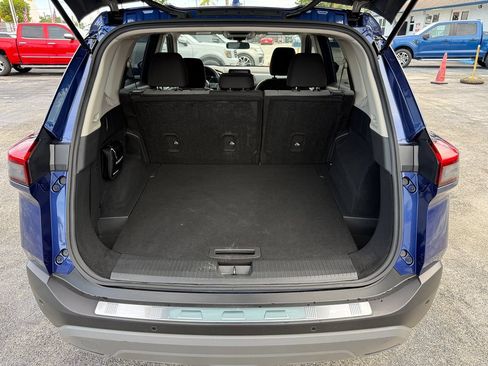 Used 2023 Nissan Rogue SV FWD image 25
