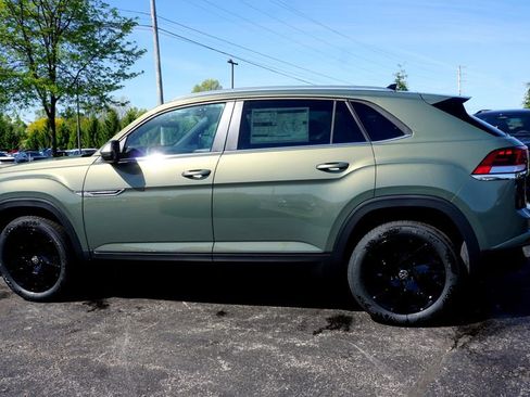 New 2026 Volkswagen Atlas Cross Sport SE AWD/4WD image 7