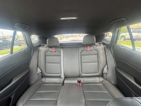 Used 2025 Chevrolet Trax RS w/ Driver Confidence Package FWD image 27