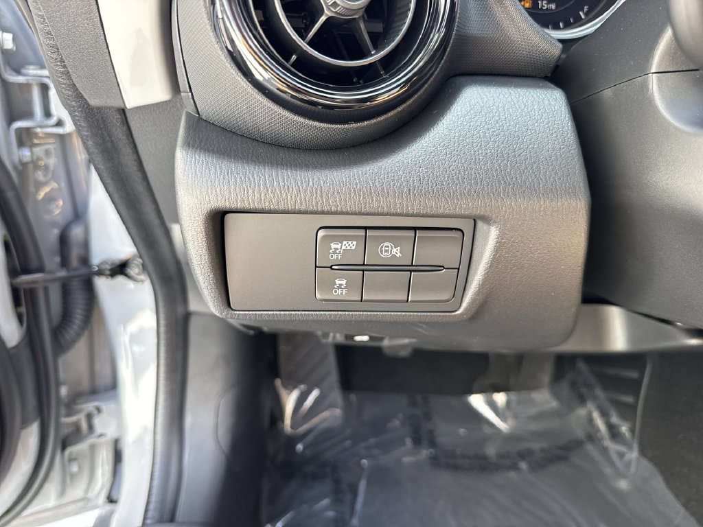 Used 2025 MAZDA MX-5 Miata Club RWD image 52