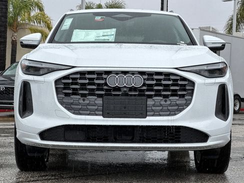 New 2025 Audi Q5 Premium Plus image 6