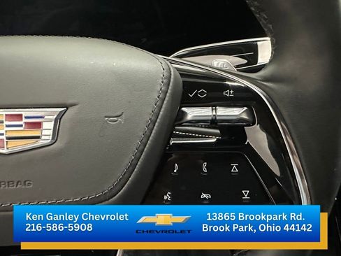 Used 2025 Cadillac Escalade V image 13