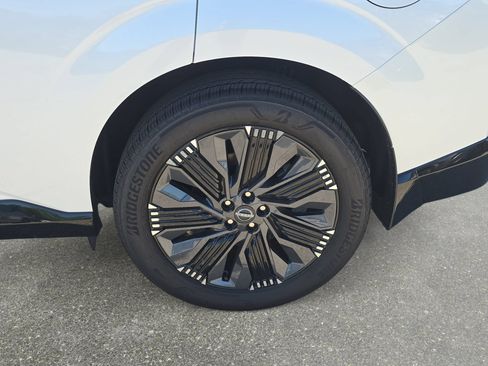 New 2026 Nissan Murano Platinum w/ Cargo Package AWD/4WD image 32