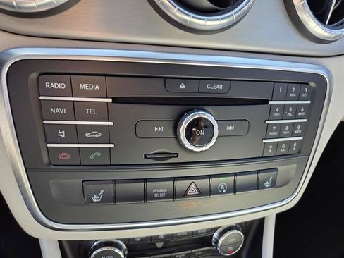 Used 2016 Mercedes-Benz CLA 250 image 7