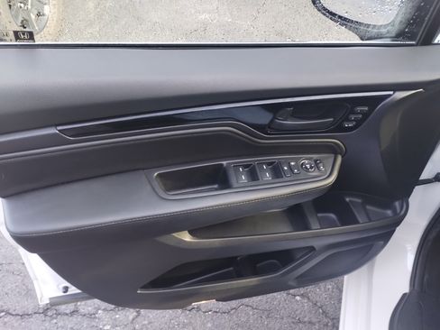 Used 2025 Honda Odyssey Touring image 10