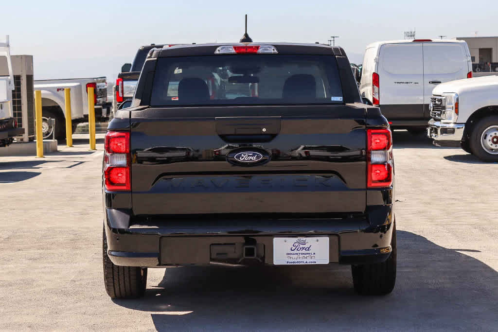 Used 2026 Ford Maverick Lobo AWD/4WD image 3