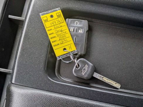 Used 2016 Chevrolet Silverado 2500 LT image 35