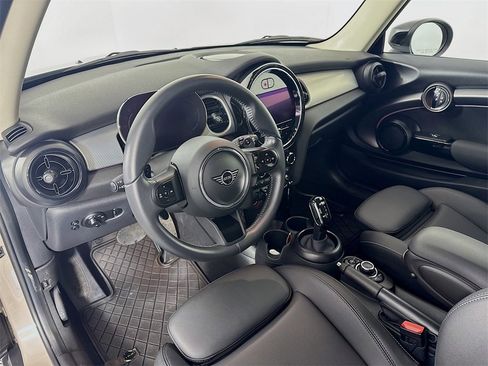 Certified 2024 MINI Cooper S image 9