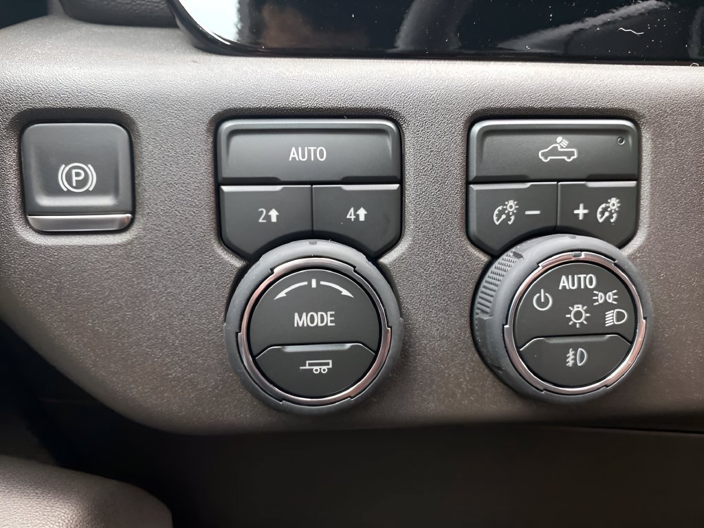 New 2026 Chevrolet Silverado 1500 RST w/ RST Select Package AWD/4WD image 18