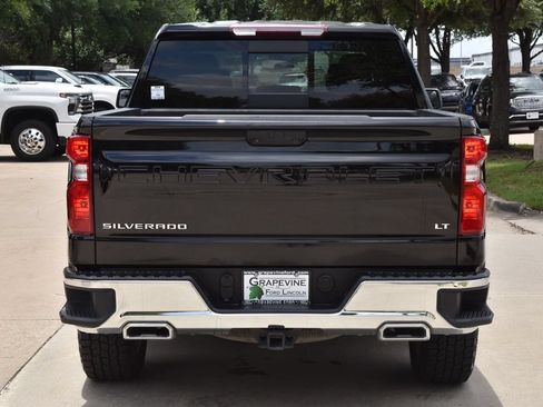 Used 2023 Chevrolet Silverado 1500 LT AWD/4WD image 9