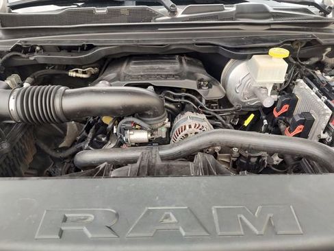 Used 2019 RAM 1500 Laramie RWD image 32