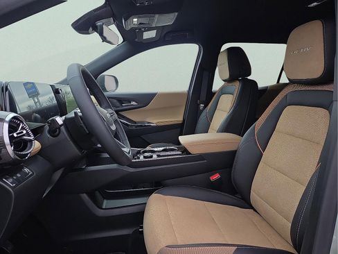 New 2026 Chevrolet Equinox ACTIV w/ Safety and Technology Package FWD image 14