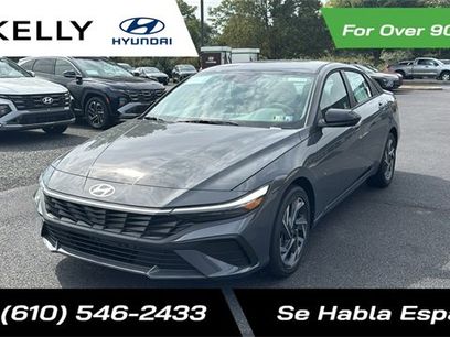 New 2025 Hyundai Elantra SEL
