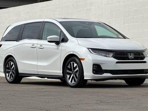New 2026 Honda Odyssey EX-L image 2