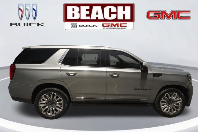 Used 2024 GMC Yukon Denali Ultimate AWD/4WD image 2