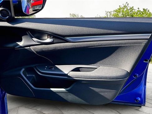 Used 2019 Honda Civic EX image 22