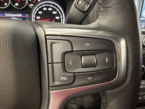 Used 2022 Chevrolet Silverado 3500 LT w/ Convenience Package image 19
