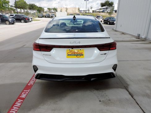 Used 2024 Kia Forte GT-Line FWD image 6