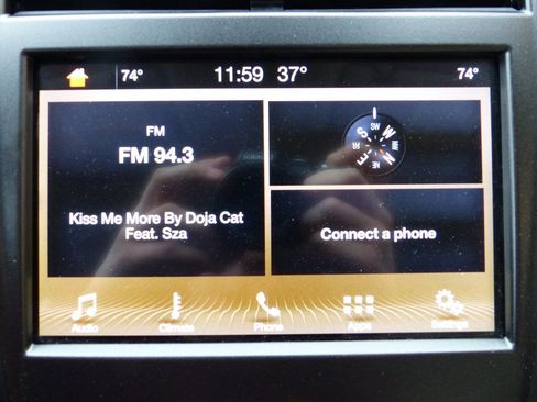 Used 2019 Lincoln MKC Premiere image 28