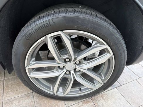 Used 2023 Cadillac XT4 Sport FWD image 34