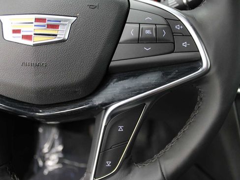 Used 2022 Cadillac XT5 Premium Luxury image 22