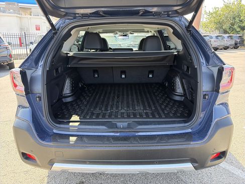 Certified 2025 Subaru Outback Touring XT AWD/4WD image 29