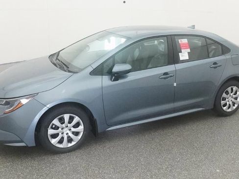 New 2026 Toyota Corolla LE FWD image 3