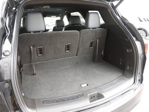 Used 2022 Buick Enclave Essence FWD image 5