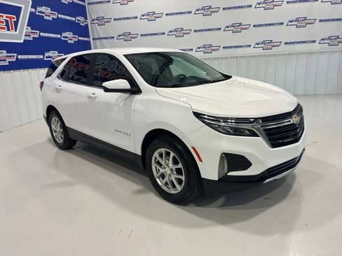 Used 2022 Chevrolet Equinox LT FWD image 8