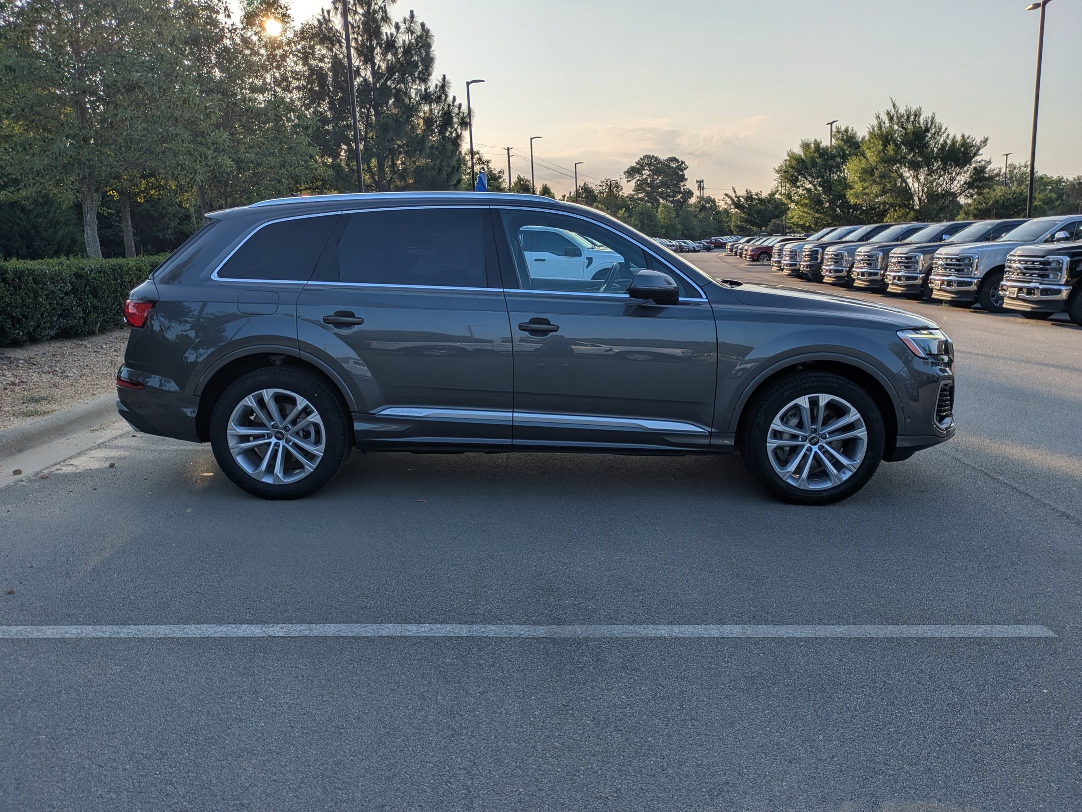 Used 2025 Audi Q7 2.0T Premium Plus AWD/4WD image 3