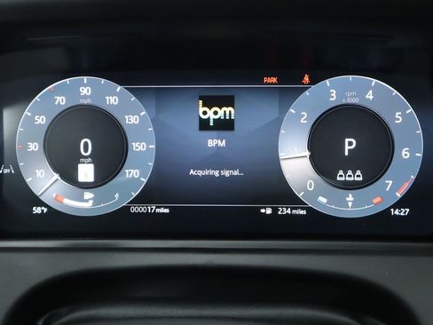 New 2026 Land Rover Range Rover Velar Dynamic SE image 33