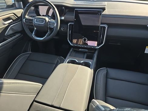 Used 2025 GMC Acadia Denali w/ Super Cruise Package image 30