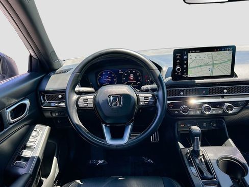 Certified 2025 Honda Civic Sport image 24