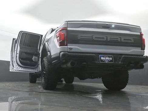 Certified 2025 Ford F150 Raptor image 30