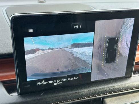 Used 2020 Lincoln Aviator Reserve w/ Equipment Group 202A image 25