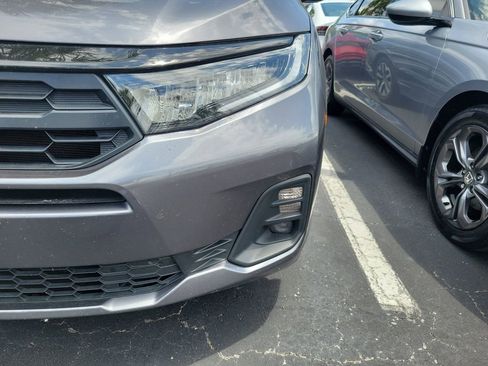 Used 2025 Honda Odyssey EX-L image 7