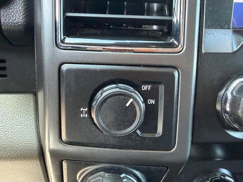 Used 2020 Ford F150 XLT w/ Equipment Group 301A Mid RWD image 39