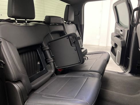 Used 2025 GMC Sierra 1500 SLT image 20