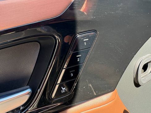 Used 2023 Acura MDX w/Technology Package image 11