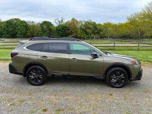 Used 2021 Subaru Outback Onyx Edition XT w/ Popular Package #2 AWD/4WD image 4
