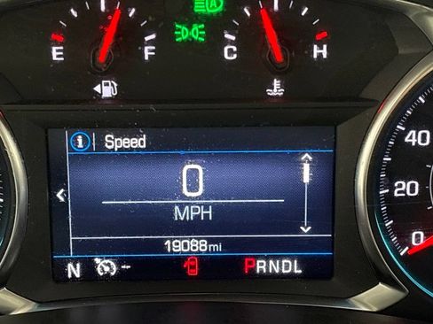 Used 2024 Chevrolet Equinox LT FWD image 22
