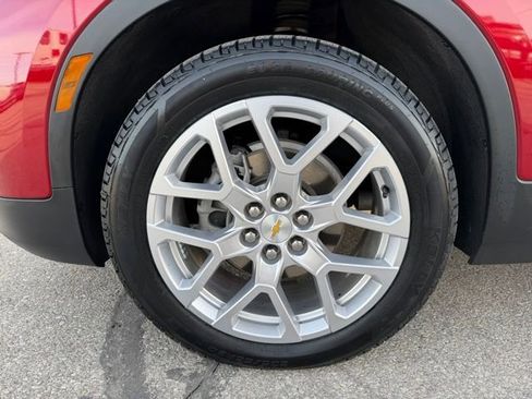 Used 2023 Chevrolet Blazer LT image 10