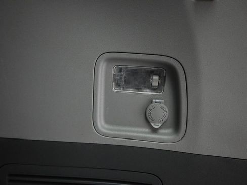 Used 2016 Toyota Sienna XLE FWD image 59