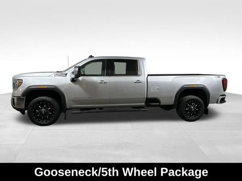 Used 2021 GMC Sierra 2500 SLE w/ SLE Value Package; image 6