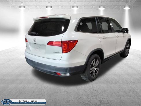 Used 2017 Honda Pilot EX-L image 10