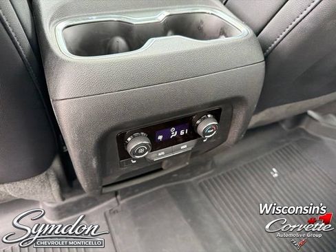 Used 2026 Chevrolet Traverse High Country w/ LPO, Floor Liner Package AWD/4WD image 20