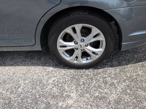 Used 2012 Ford Fusion SE FWD image 12