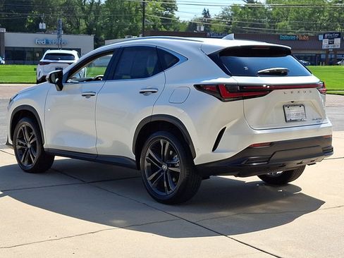 Certified 2025 Lexus NX 450h+ AWD w/ Towing Package (2000 Lbs) image 4