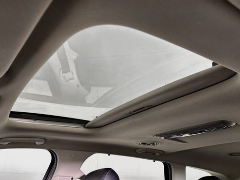 Used 2022 Kia Telluride EX w/ EX Premium Package FWD image 26