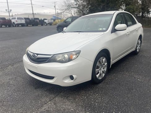 Used 2011 Subaru Impreza 2.5i image 4